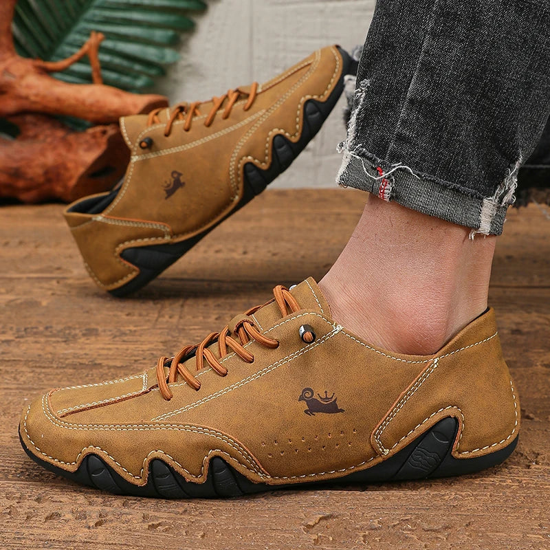Classic Loafers Trendy Durable Artificial Leather Waterproof Anti Slip Casual Shoes for Outdoor Walking Men’s Motorcycle Boots