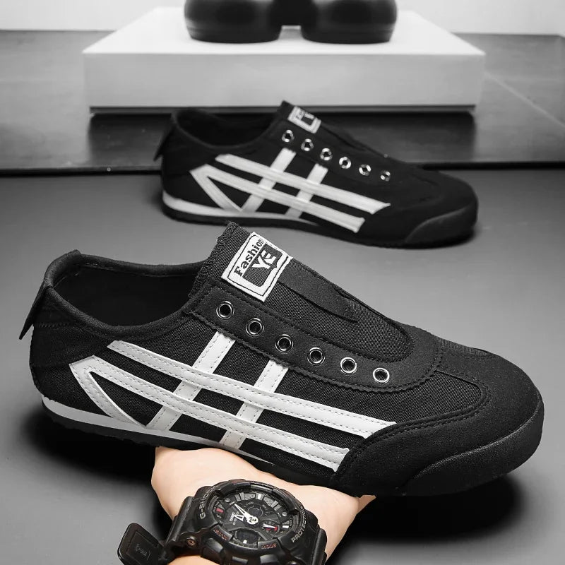 2024 Summer New Men's Canva Casual Shoes Comfortable Breathable EVA Sole Rubber Upper Trendy Shoes One Step Lazy Shoes