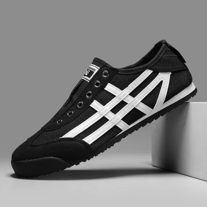 2024 Summer New Men's Canva Casual Shoes Comfortable Breathable EVA Sole Rubber Upper Trendy Shoes One Step Lazy Shoes