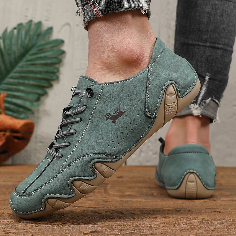 Classic Loafers Trendy Durable Artificial Leather Waterproof Anti Slip Casual Shoes for Outdoor Walking Men’s Motorcycle Boots